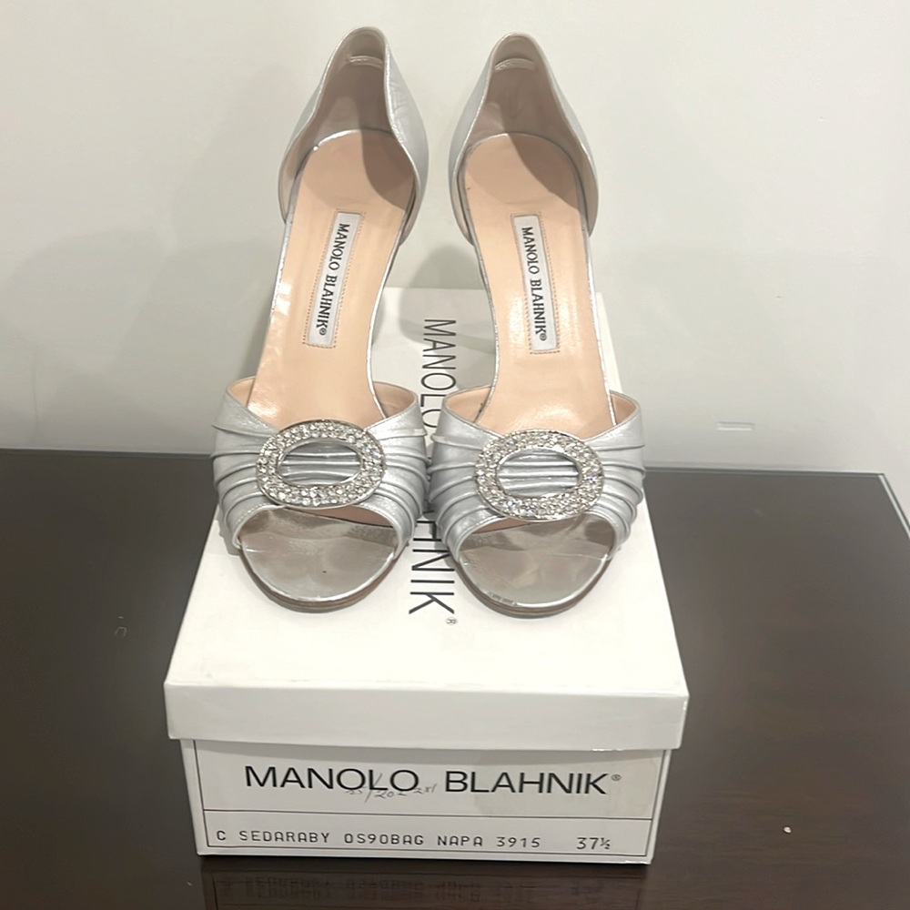 MANOLO BLAHNIK Silver Leather Sedaraby D'Orsay Peep Toe Pumps Size 7.5/37.5